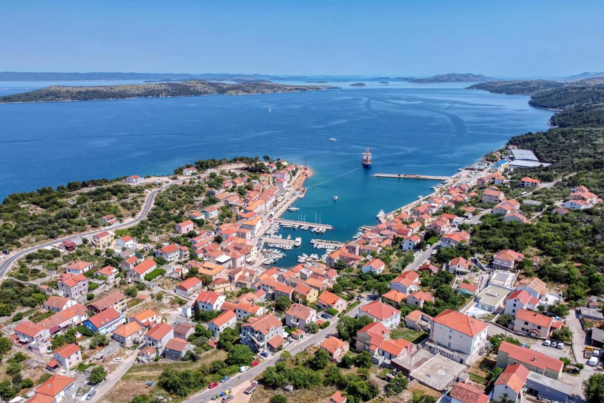 Apartments With A Parking Space Sali, Dugi Otok - 8181 Exteriör bild